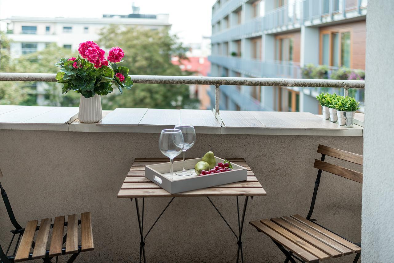 P&O Apartments Emilii Plater Warsaw Luaran gambar